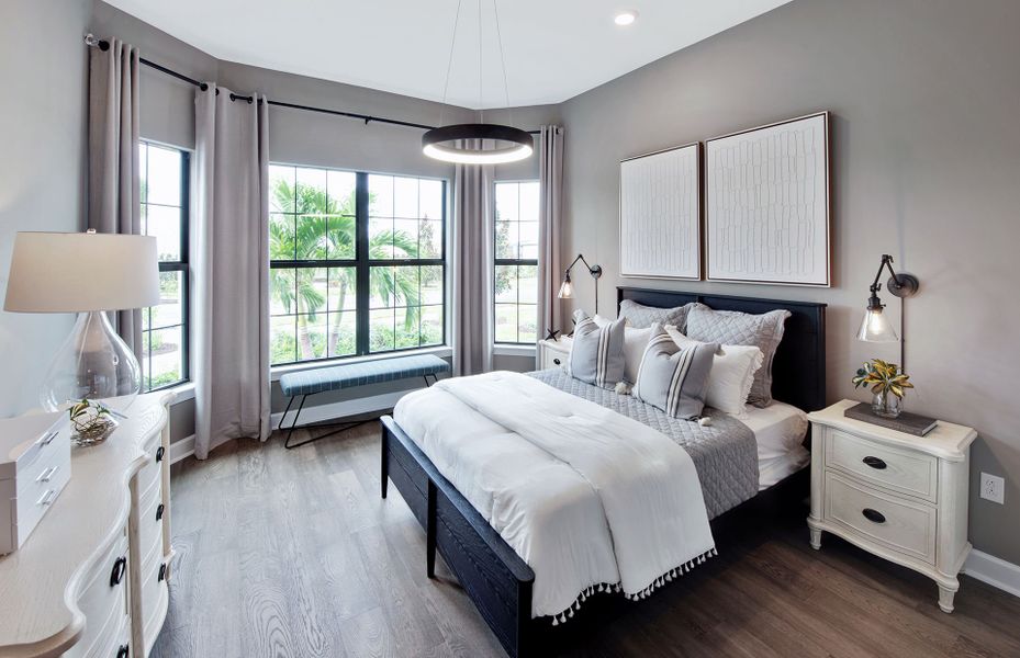 Furnished interior view inside a new home in Talon Preserve on Palmer Ranch, Nokomis (Image 8).
