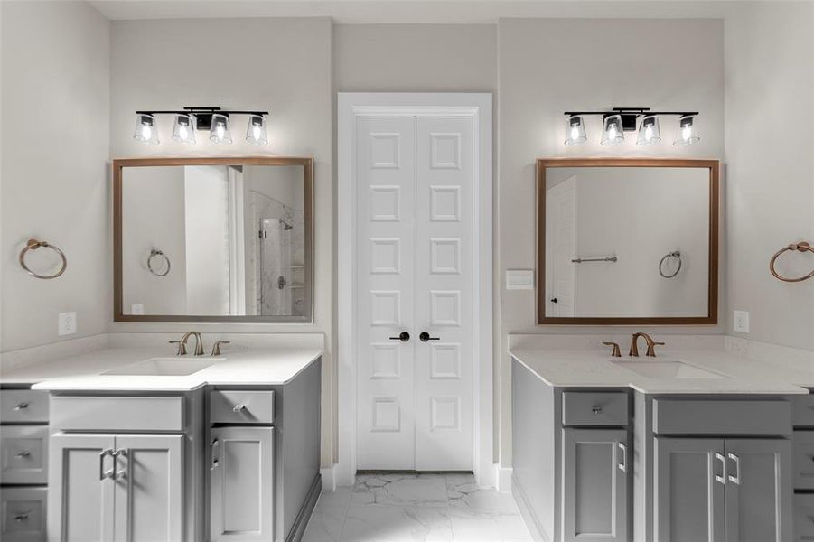 Furnished interior view inside a new home in , Frisco (Image 24).