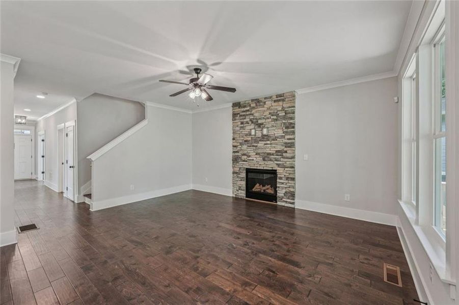 Spacious, unfurnished interior of a new home in , Atlanta (Image 22).