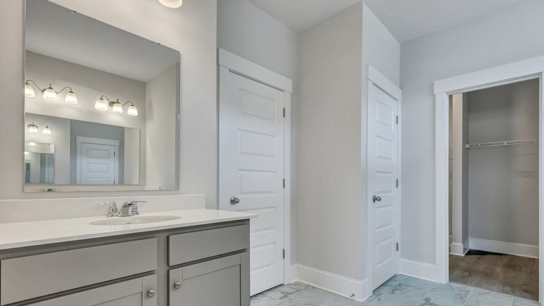 Furnished interior view inside a new home in Berkeley Bay, Ridgeville (Image 7).