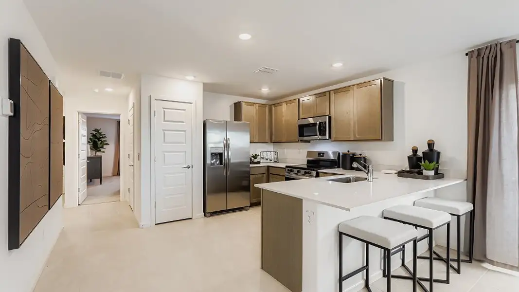 2567 Dahlia Kitchen 1of4 F1 2567 Dahlia Kitchen 1of4 F1