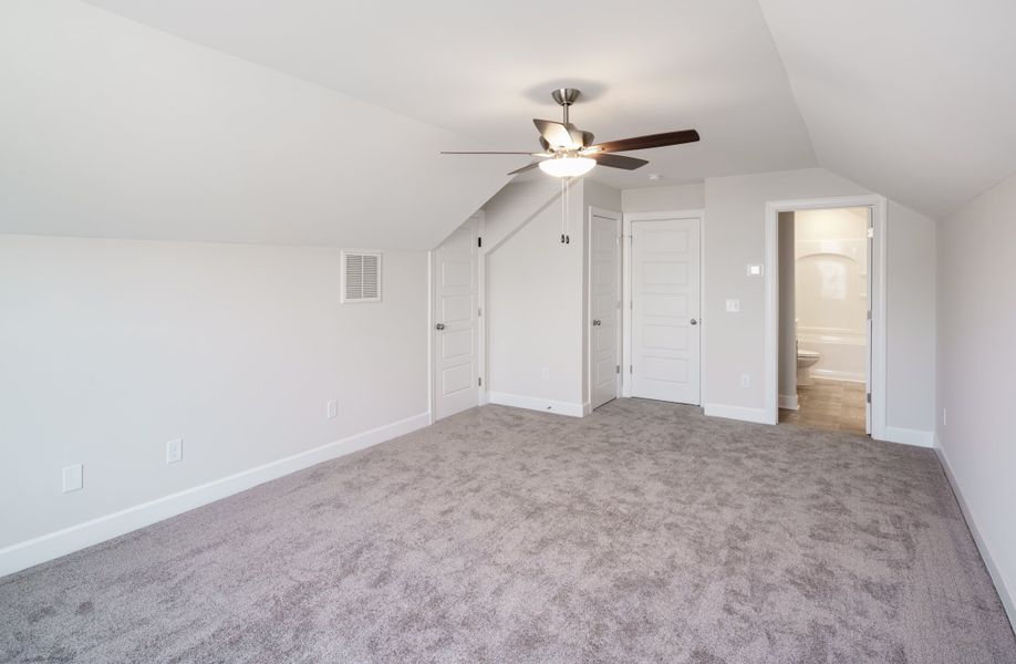 Representative unfurnished interior of a home built from the The Harrison by Cothran Homes in Holly Ridge, Greenville (Image 38). Representative unfurnished interior of a home built from the The Harrison by Cothran Homes in Holly Ridge, Greenville (Image 38).