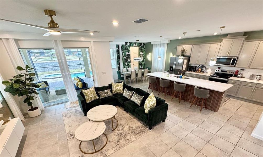 Furnished interior view inside a new home in , Kissimmee (Image 11).