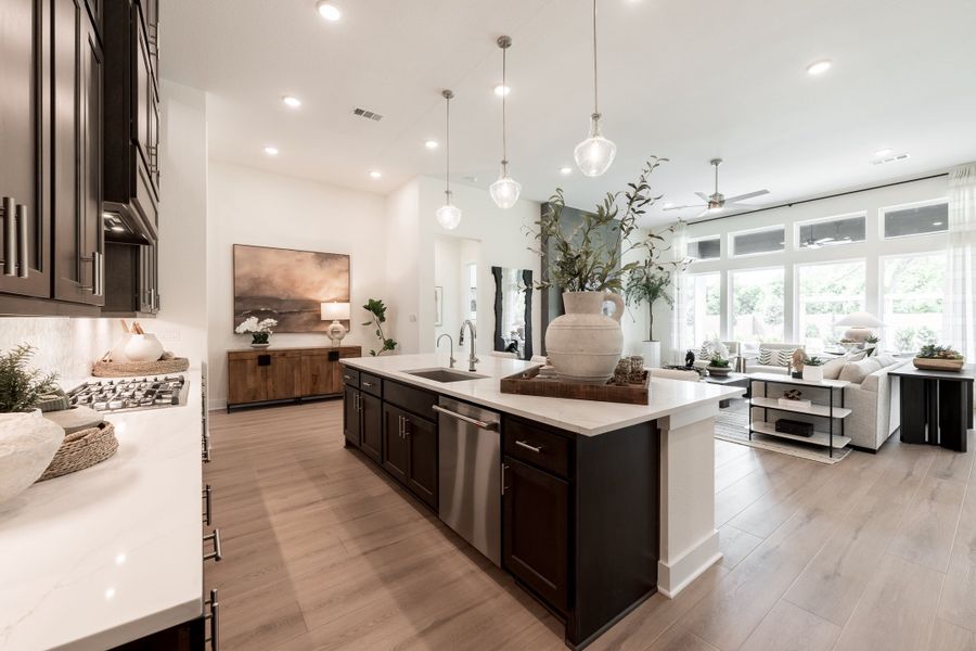 Representative furnished interior of a home built from the Fulbright by Tri Pointe Homes in Sienna 60’, Missouri City (Image 12).