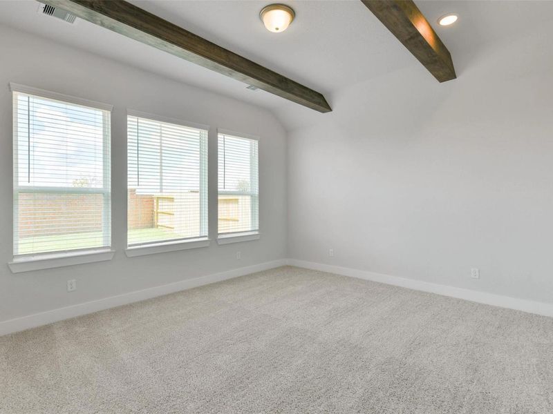 Spacious, unfurnished interior of a new home in Lago Mar, Texas City (Image 24). Spacious, unfurnished interior of a new home in Lago Mar, Texas City (Image 24).