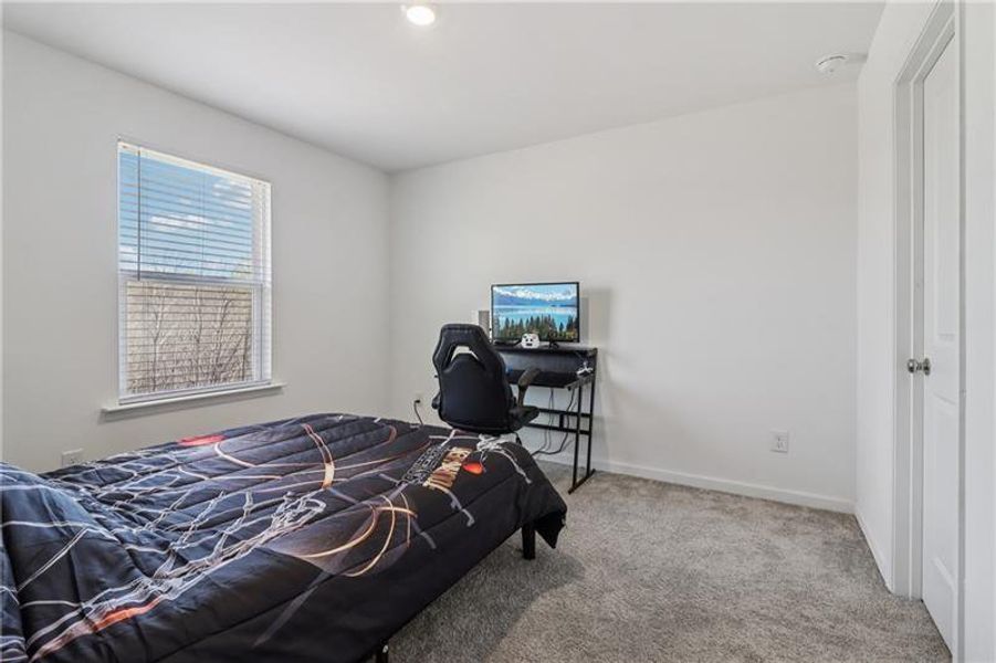 Furnished interior view inside a new home in , Gainesville (Image 49).