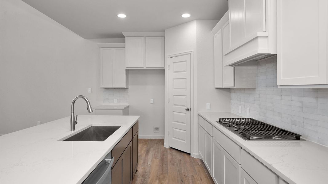 Furnished interior view inside a new home in Candela, Richmond (Image 6).