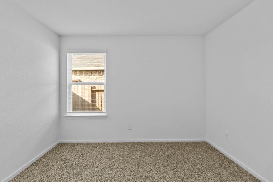 Spacious, unfurnished interior of a new home in , Splendora (Image 12).