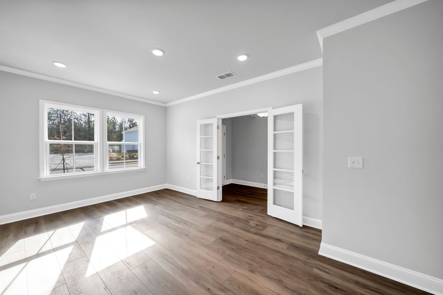 Spacious, unfurnished interior of a new home in Monroe Preserve, Chapin (Image 22).