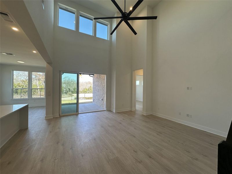 Home is under construction, not the actual photos – for illustrative purposes only. Please confirm features and color selections Home is under construction, not the actual photos – for illustrative purposes only. Please confirm features and color selections