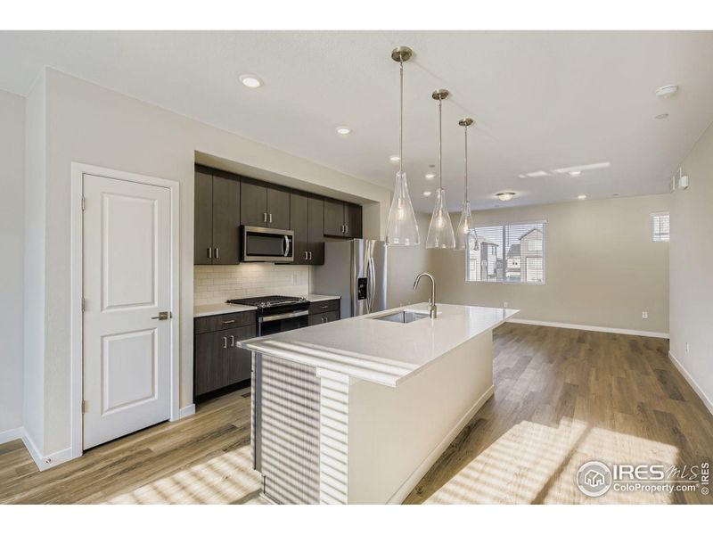 Extra storage in the pantry Extra storage in the pantry