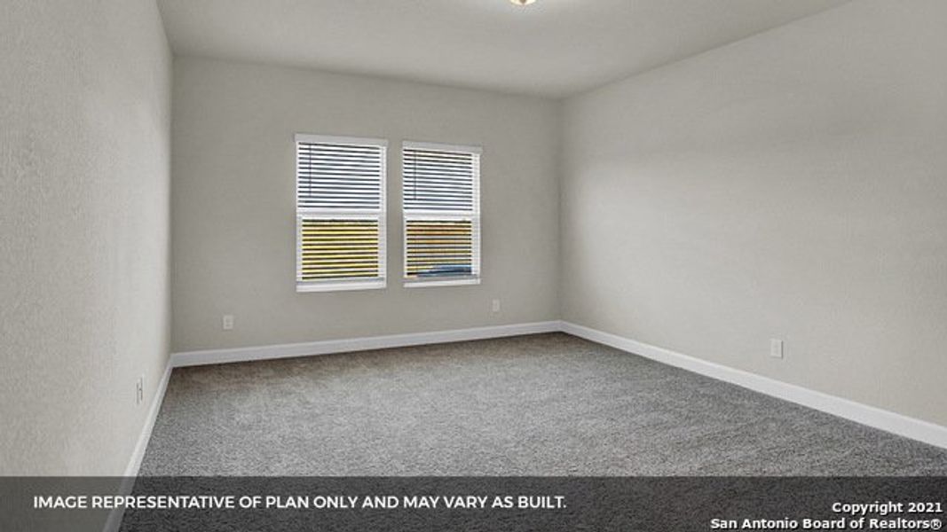 Spacious, unfurnished interior of a new home in Arroyo Ranch, Seguin (Image 9).