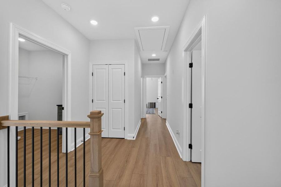 Spacious, unfurnished interior of a new home in The Preserve at Killian Hill, Lilburn (Image 16).