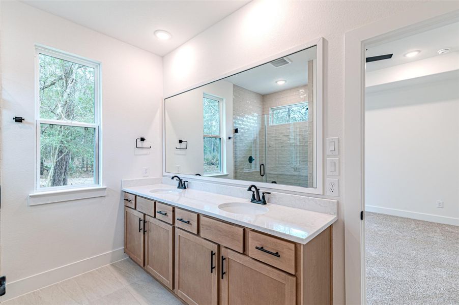 Furnished interior view inside a new home in , Huntsville (Image 15).