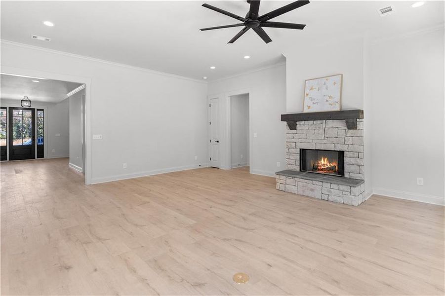 Spacious, unfurnished interior of a new home in , Greensboro (Image 23).