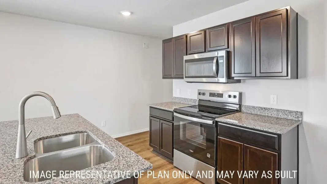 Furnished interior view inside a new home in Reynolds Crossing, Killeen (Image 5).