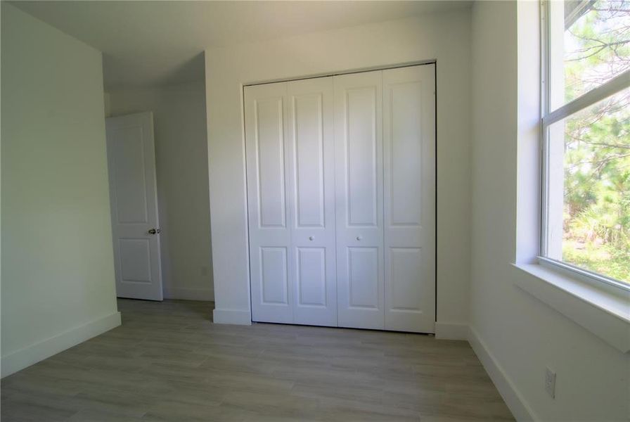 Spacious, unfurnished interior of a new home in , Port Charlotte (Image 19).