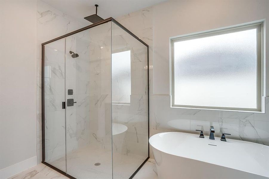 Furnished interior view inside a new home in Talon Hills, Fort Worth (Image 7). Furnished interior view inside a new home in Talon Hills, Fort Worth (Image 7).