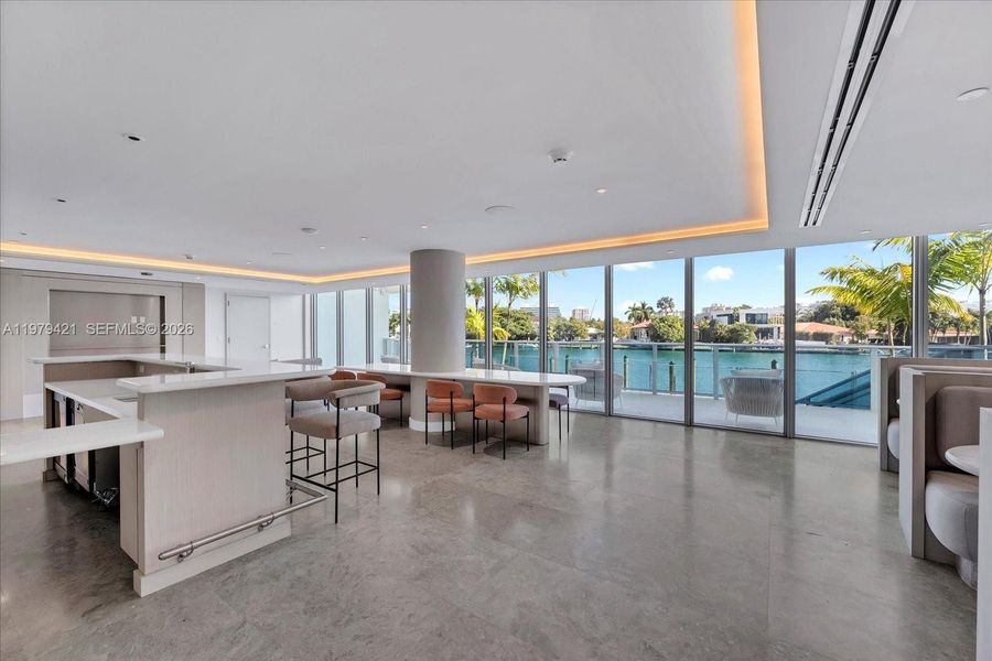 Community amenities in , Bal Harbour (Image 37).