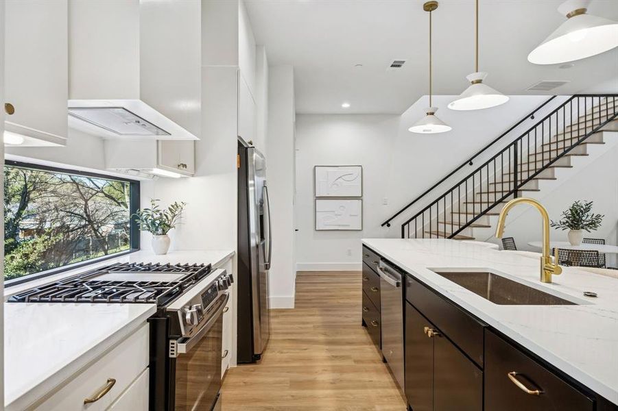 Furnished interior view inside a new home in , Dallas (Image 5). Furnished interior view inside a new home in , Dallas (Image 5).