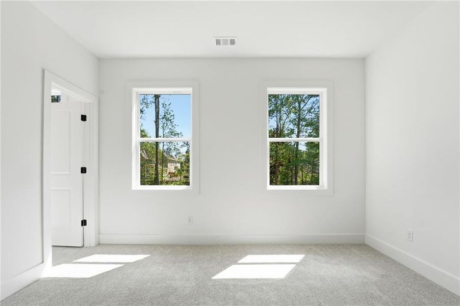 Spacious, unfurnished interior of a new home in , Marietta (Image 48).