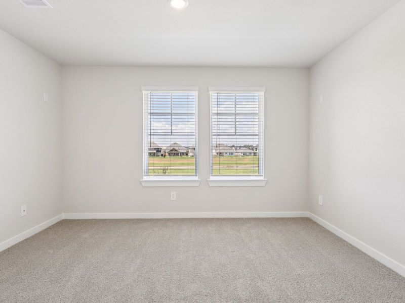 Spacious, unfurnished interior of a new home in Riviera Pines - Classic Series, Huffman (Image 16).