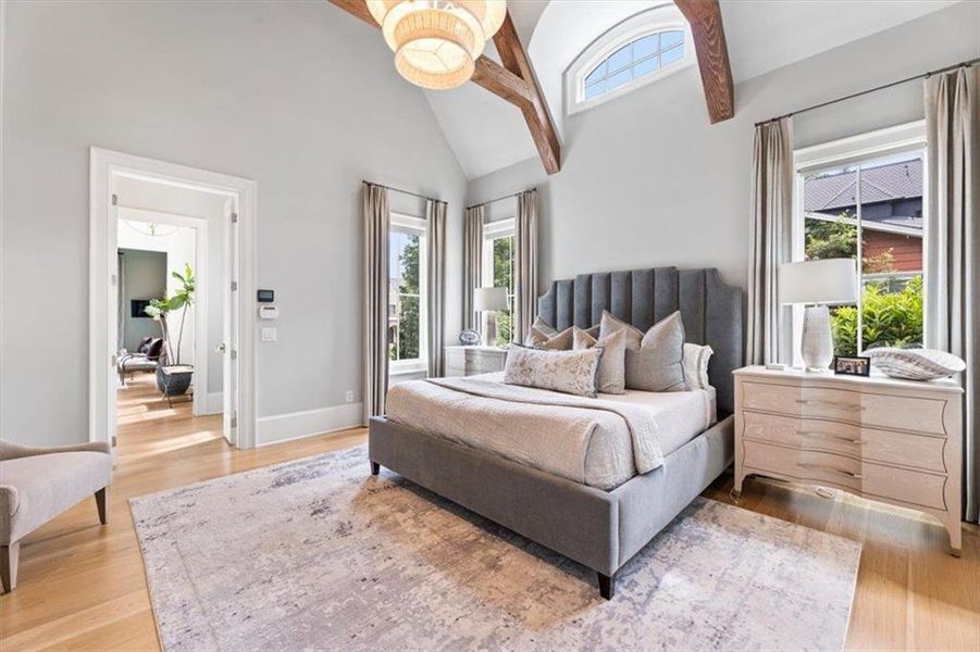 Furnished interior view inside a new home in , Roswell (Image 77).