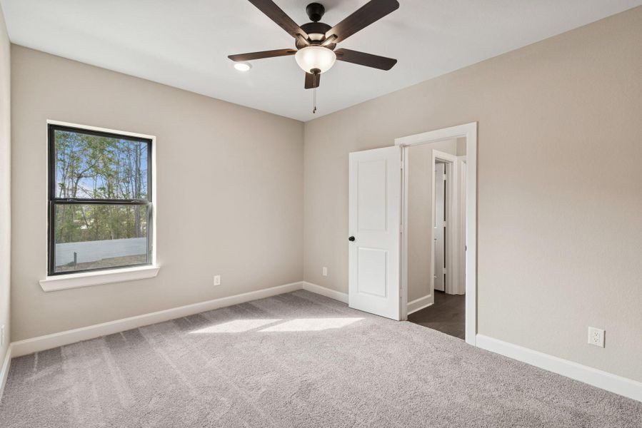 Spacious, unfurnished interior of a new home in ARTAVIA 65' Homesites, Conroe (Image 28).