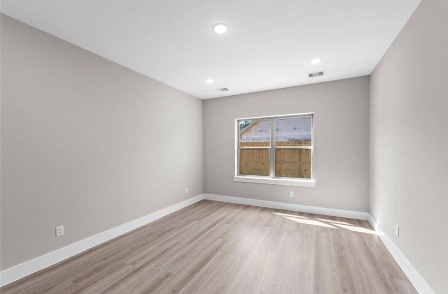 Spacious, unfurnished interior of a new home in , Spring (Image 27).