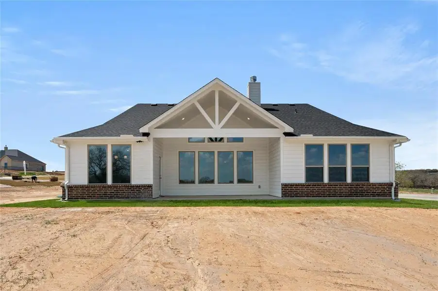 Image 28 of a home in The Ranches at Valley View. Image 28 of a home in The Ranches at Valley View.