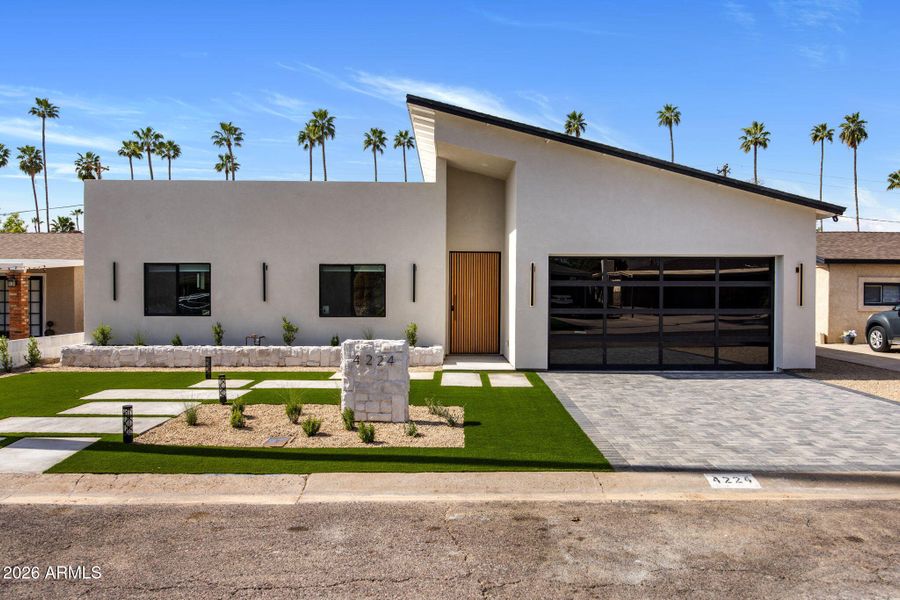 Front exterior Front exterior