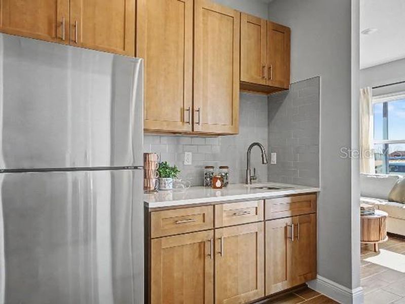Furnished interior view inside a new home in Oakstone Farms, Leesburg (Image 13).
