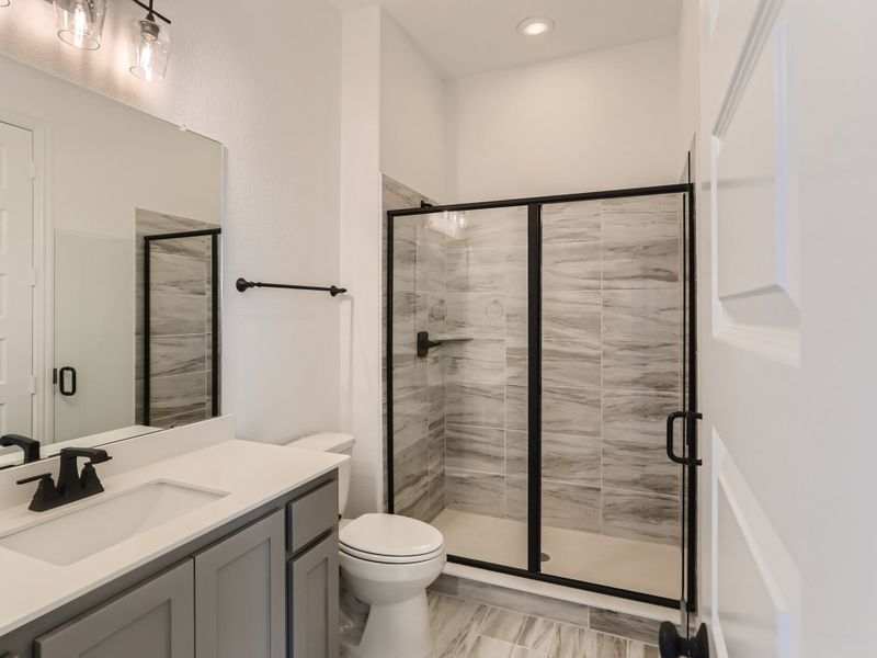 Plan 1710 Secondary Bathroom Representative Image