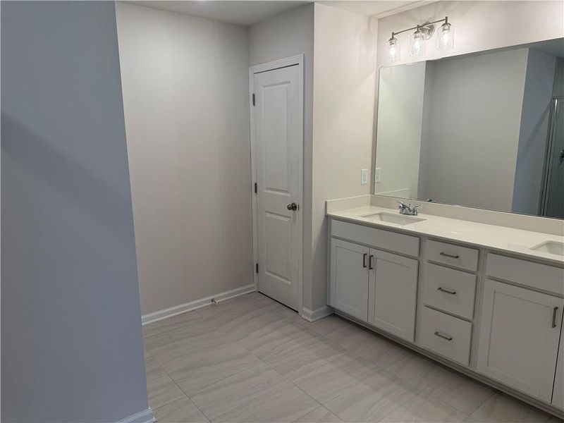 Furnished interior view inside a new home in Longview Run, Decatur (Image 4).