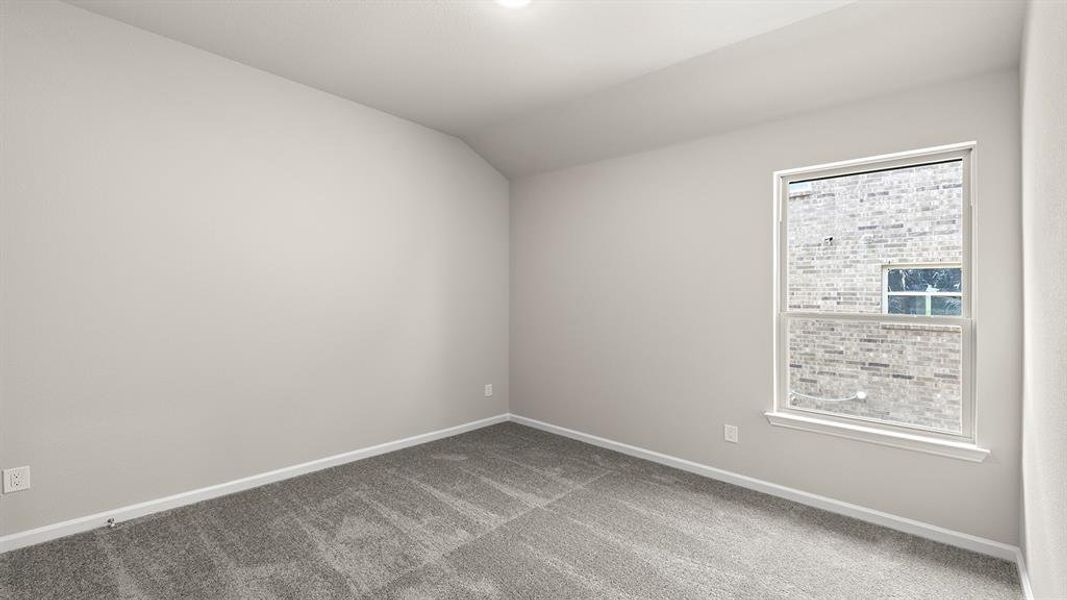 13. 1734 Coachman - Bed 3