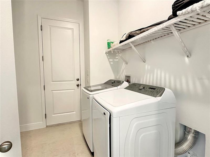 Close-up of interior finishes inside a home in Northlake Traditional, Winter Garden (Image 17). Close-up of interior finishes inside a home in Northlake Traditional, Winter Garden (Image 17).