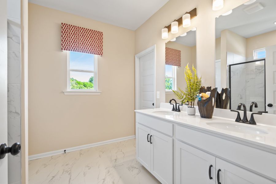 The Norwood II- Owner's Bath