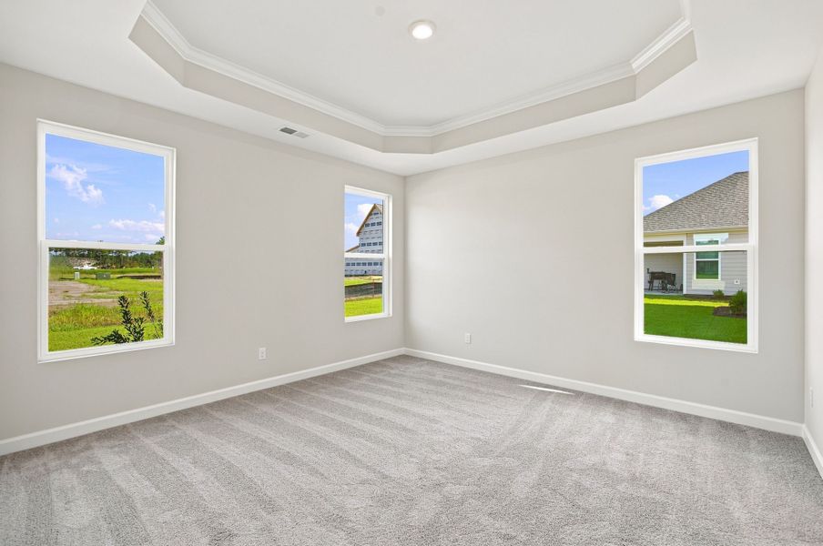 Spacious, unfurnished interior of a new home in Terrapin, Leland (Image 14).