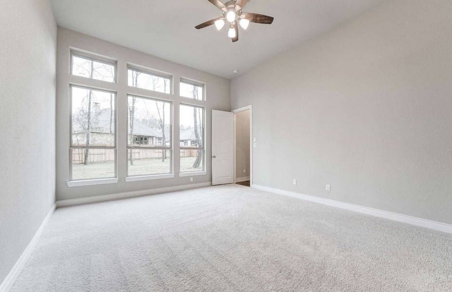 Spacious, unfurnished interior of a new home in The Highlands 55′, Porter (Image 26).