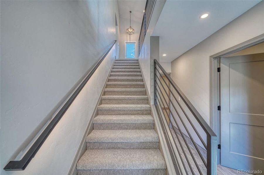 Spacious, unfurnished interior of a new home in , Leadville (Image 13).