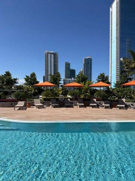 Community amenities in , Miami (Image 56).