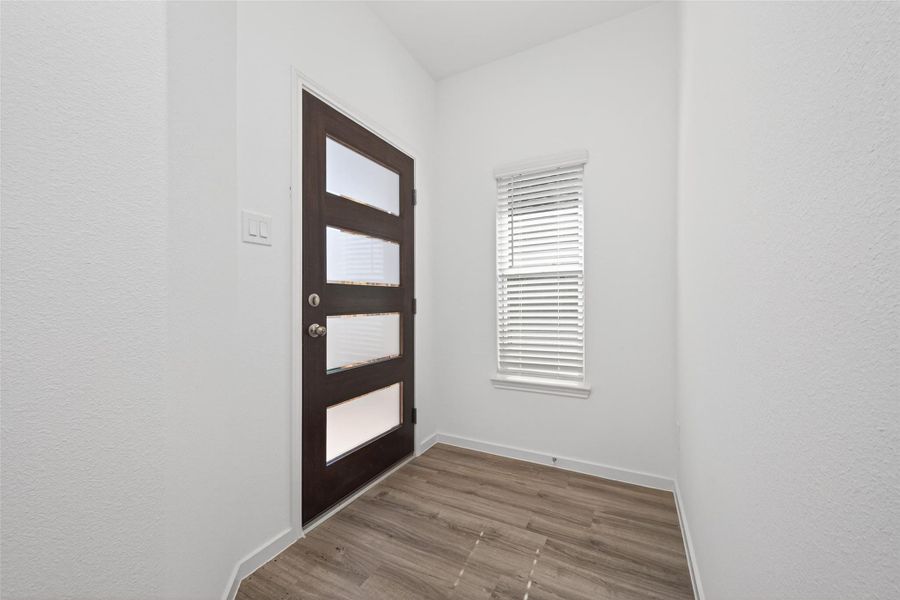 Spacious, unfurnished interior of a new home in Enclave at Willis, Willis (Image 15).