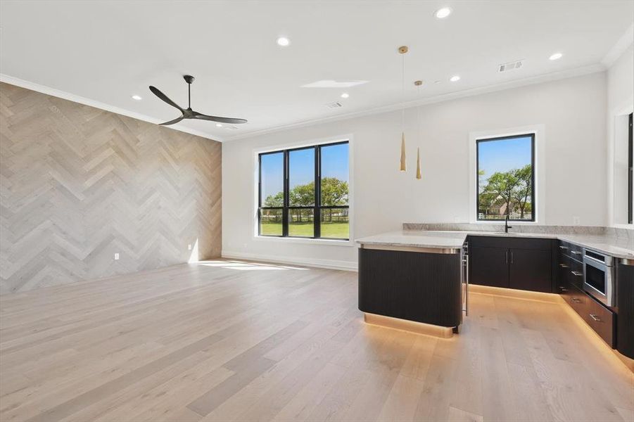 Image 35 of a home in .