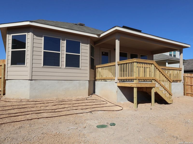 Exterior details and patio area of a home in Hunters Ranch, San Antonio (Image 23).