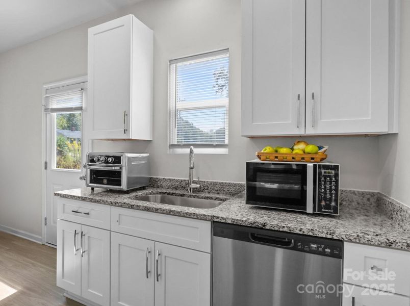 Image 20 of a home in .