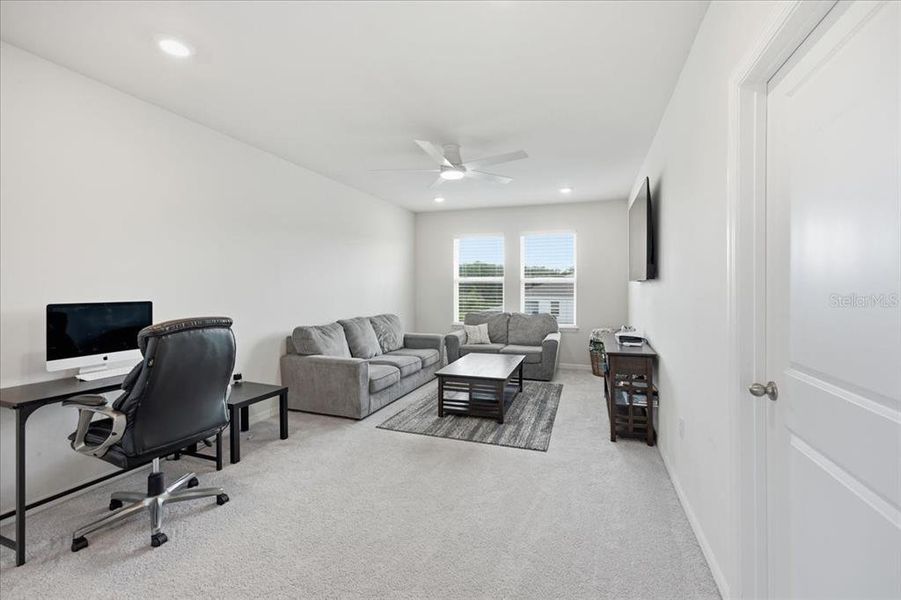 Furnished interior view inside a new home in Coddington, Bradenton (Image 18).