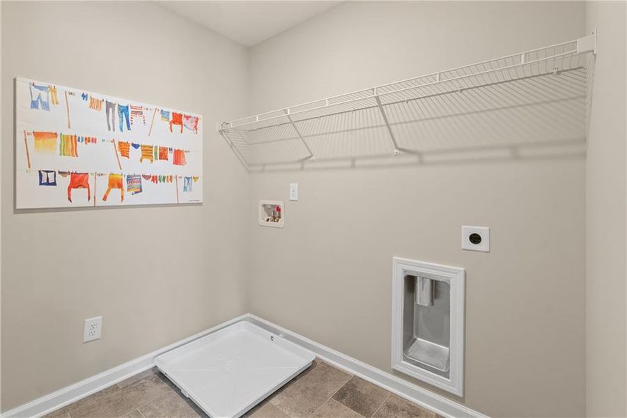 Furnished interior view inside a new home in Hickory Heights, Acworth (Image 13).