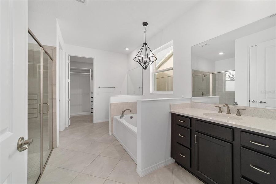 Furnished interior view inside a new home in Calesa Township, Ocala (Image 48).