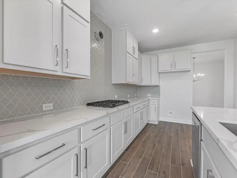 Representative image. Features, specifications, selections and colors may vary.