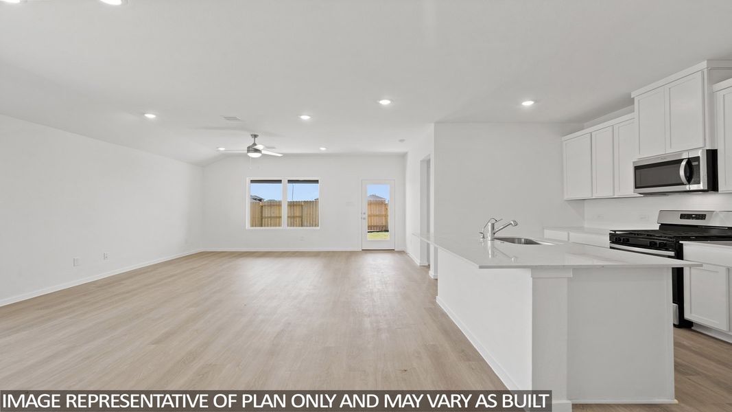 Representative unfurnished interior of a home built from the Camden by D.R. Horton in Sunterra Lakes, Brookshire (Image 11).